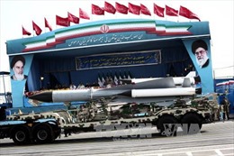 Nga xác nhận sẽ chuyển giao tên lửa S-300 cho Iran